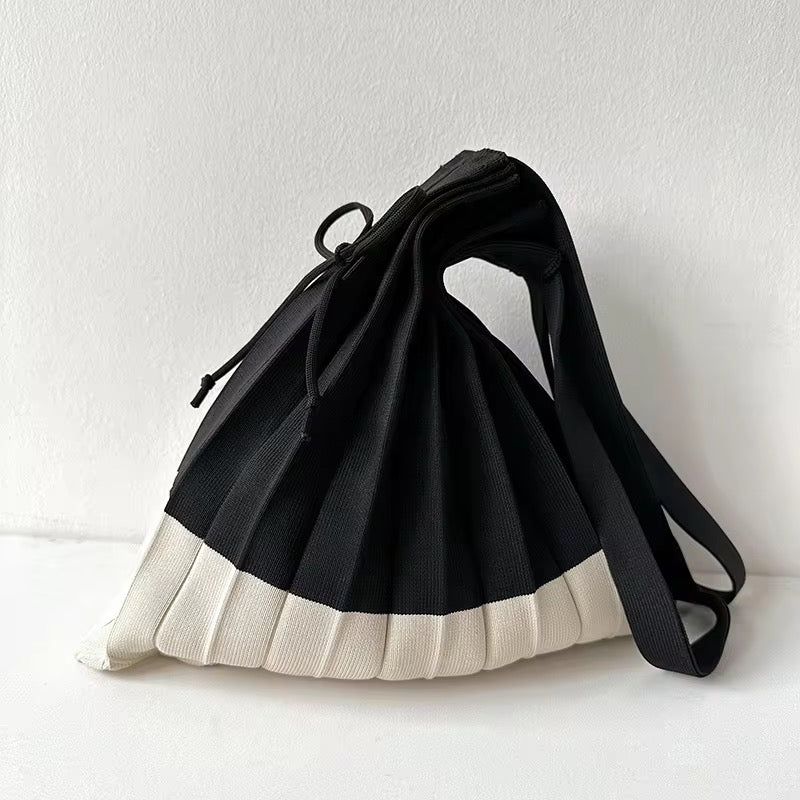 The Minimalist Bag